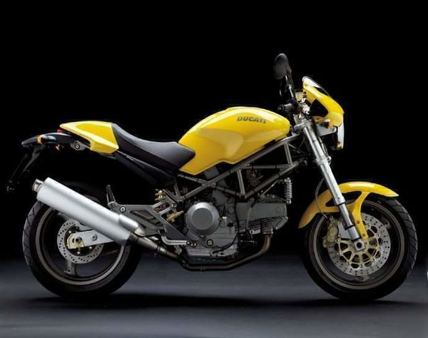 2000 Ducati Monster 900ie