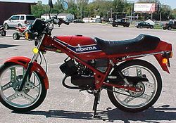 1982-Honda-MB5-Red-2.jpg