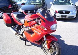2001-Ducati-ST2-Red-7074-1.jpg