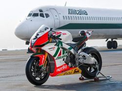 Racing Bikes Aprilia RSV-4 Alitalia Racing SBK