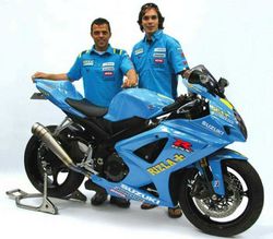 Suzuki-GSX-R-1000-MotoGP-Replica--1.jpg