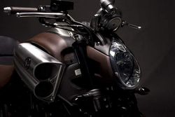 Yamaha-vmaz-conept-leather--2.jpg