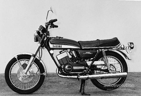 1973 - 1975 Yamaha RD 350