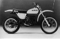 1977-Suzuki-RM370B.jpg