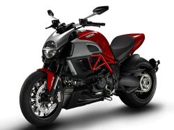 Ducati-diavel-2012-2012-2.jpg