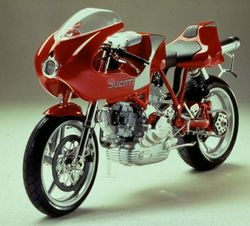 Ducati-900mhe-2-2000-2000-1.jpg