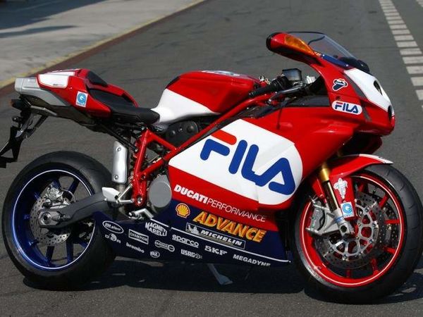 2005 Ducati 999R Fila 200th Win Limited Edition