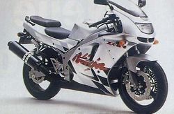 Kawasaki-ZX6R-95--3.jpg