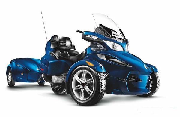 BRP Cam-Am Spyder RT Audio and Convenience Roadster