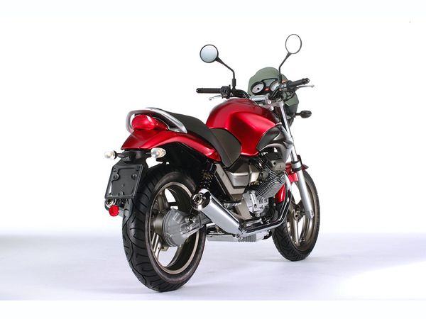 2005 Moto Guzzi Breva 750