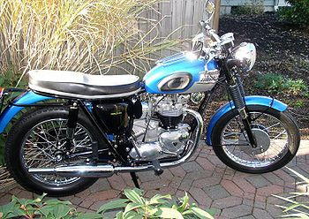 1964-Triumph-Bonneville-T120-Blue-1045-0.jpg