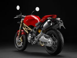 Ducati-monster-796-2013-2013-1 B9QLMEE.jpg