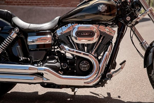 2017 Harley Davidson WIDE GLIDE