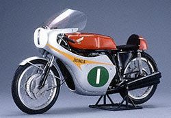 1963 Honda RC164.jpg