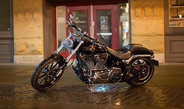 2015 Harley Davidson Breakout