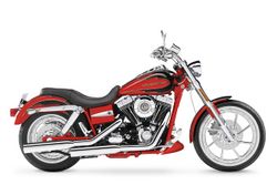 Harley-davidson-cvo-dyna-2007-2007-1.jpg