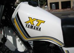 1983-Yamaha-XT200-White-4571-2.jpg