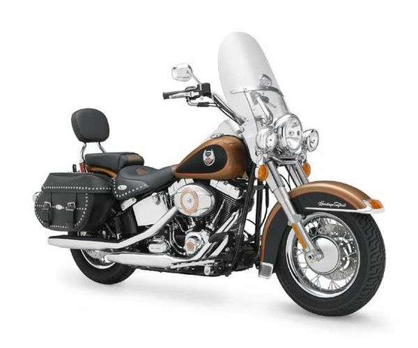 Harley-Davidson FLSTC Heritage Softail Classic 105th Anniversary