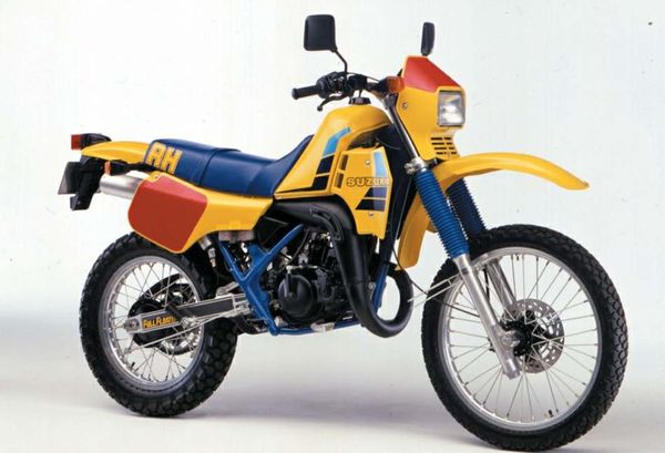 Suzuki RH250