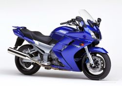 Yamaha-fjr1300-2001-2004-0.jpg