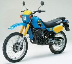 Yamaha-DT125R-85.jpg