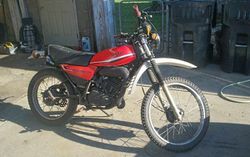1981-Yamaha-DT175-Red-2185-0.jpg
