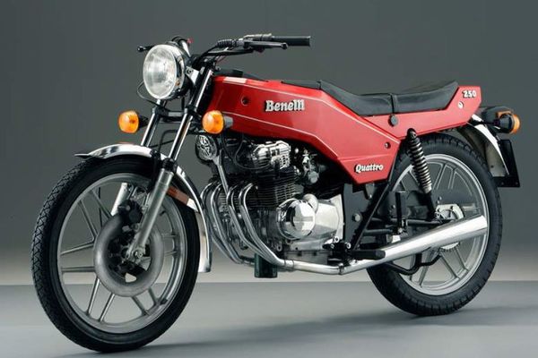 1981 Benelli 254 Quattro