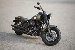 Harley-davidson-softail-slim-s-2-2017-4.jpg
