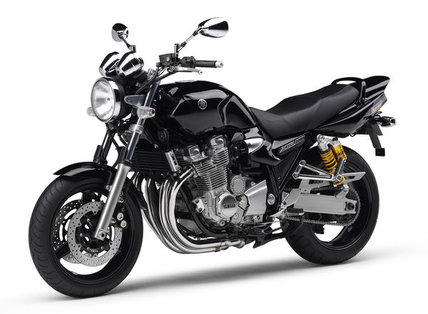 2009 Yamaha XJR1300