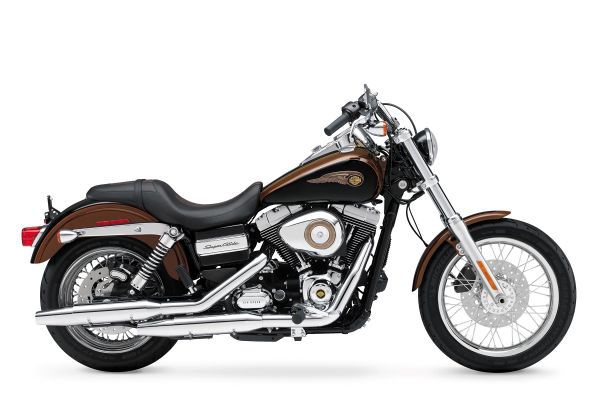 2013 Harley Davidson Super Glide Custom 110th Anniversary