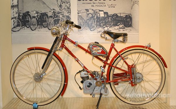 1947 Ducati Cucciolo