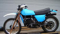 1976-Yamaha-IT400-Blue-1807-0.jpg