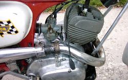 1966-Suzuki-B105P-Red-6579-2.jpg