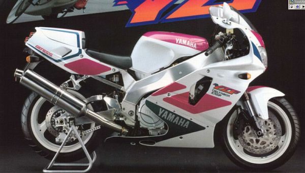 Yamaha YZF750