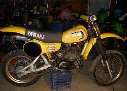 1981-Yamaha-YZ465-Yellow-2674-2.jpg