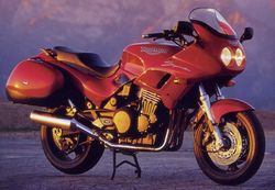 Triumph-sprint-900-exclusive-1999-1999-1.jpg
