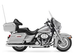 Harley-davidson-electra-glide-classic-2-2011-2011-0.jpg