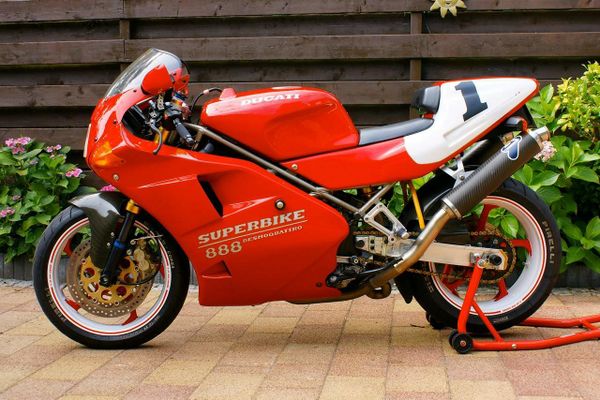 1994 Ducati 888SP5