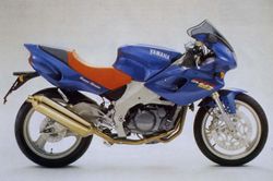 Yamaha-szr660-1996-2001-2.jpg