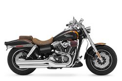 Harley-davidson-cvo-fat-bob-2010-2010-1.jpg
