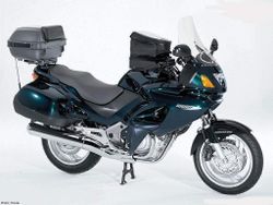 Honda-nt-650v-deauville-2000-2005-0.jpg