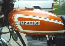 1974-Suzuki-GT185-Orange-3.jpg