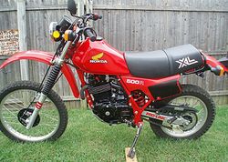 1982-Honda-XL500R-Red-1.jpg