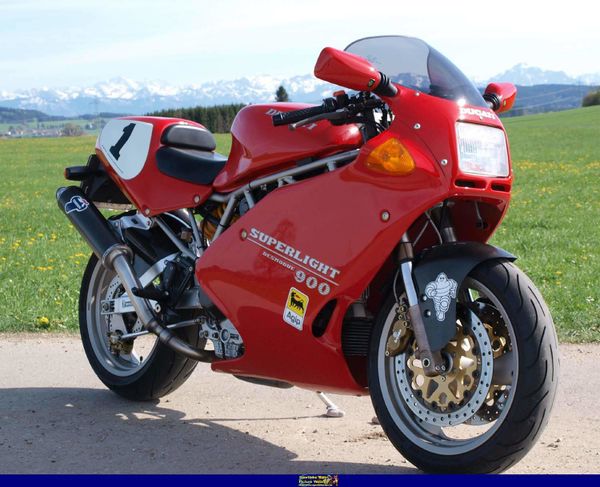 Ducati 900SL Superlight