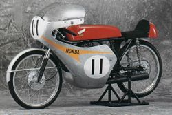 1962-Honda-RC112.jpg