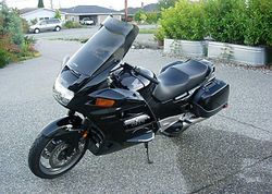 1991-Honda-ST1100-Black-0.jpg