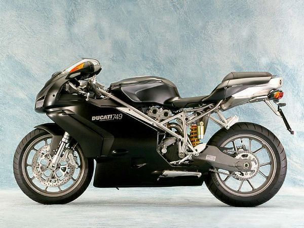 2004 Ducati 749 Dark