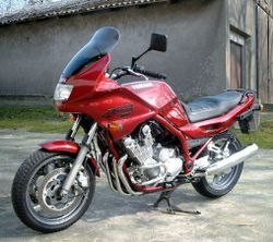 Yamaha-XJ900S-Diversion-94.jpg