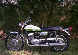 1972-Suzuki-T500-Green-8827-0.jpg