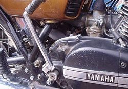 1973-Yamaha-RD250-Brown-4360-4.jpg